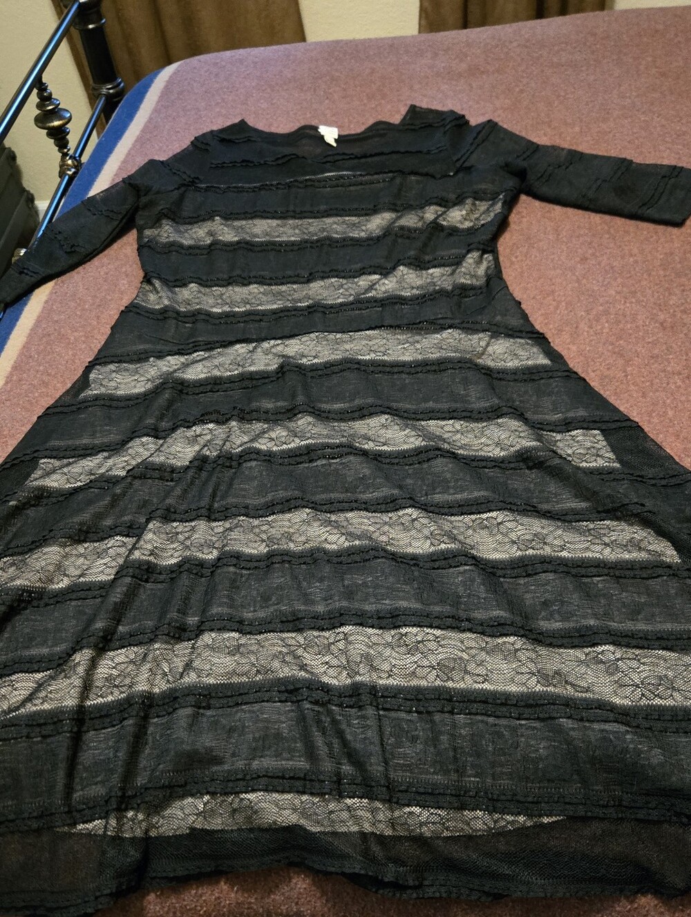 Sangria Black Lace Fit & Flare Midi Dress In Size 16 Black And Cream Lined Dress